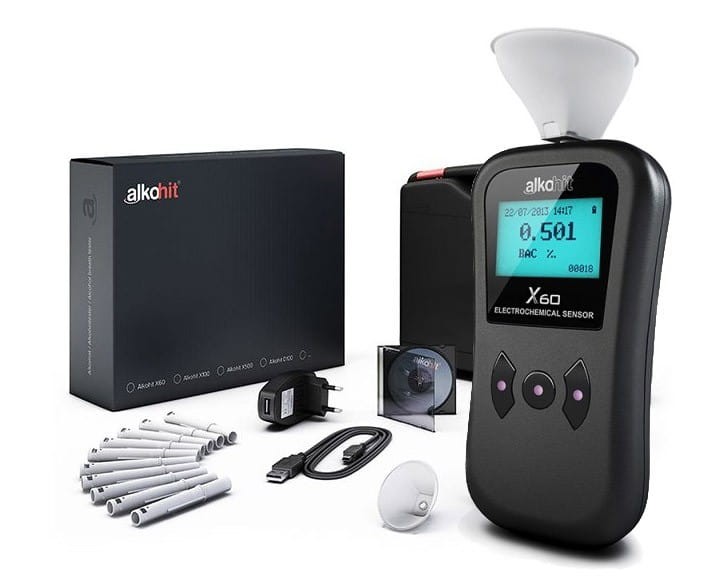 solidny-alkomat-alkohit-x60-bezustnikowy-walizka-plastikowa-gw-6-lat-479-large-1.jpg