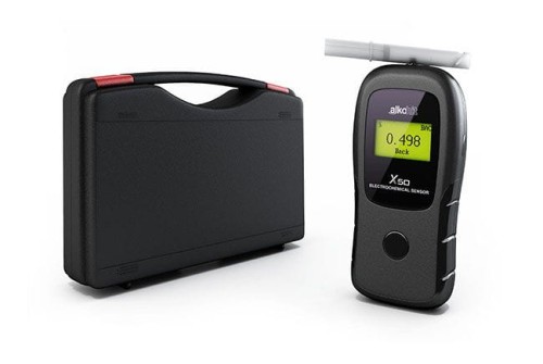 alkomat-alkohit-x50-kalibracja-bezustnikowy-walizka-plastikowa-gw-6-lat-477-large-2 (1).jpg
